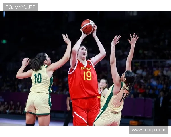 国足新星闪耀国际赛场中国队强势逆转赢得关键胜利震撼全场