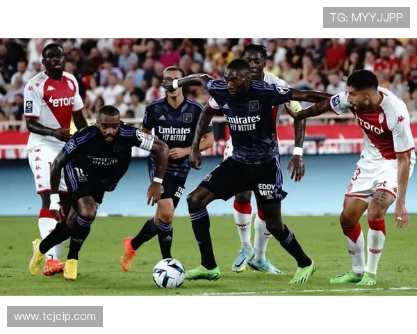 法甲联赛最新积分榜排名及各队最新比赛结果分析